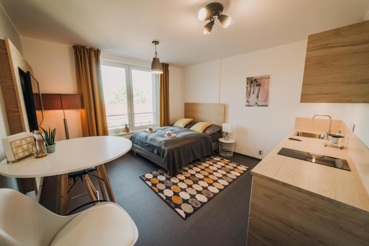 Beautiful New Studio, 400M From The Square Apartment Plzen Exterior photo